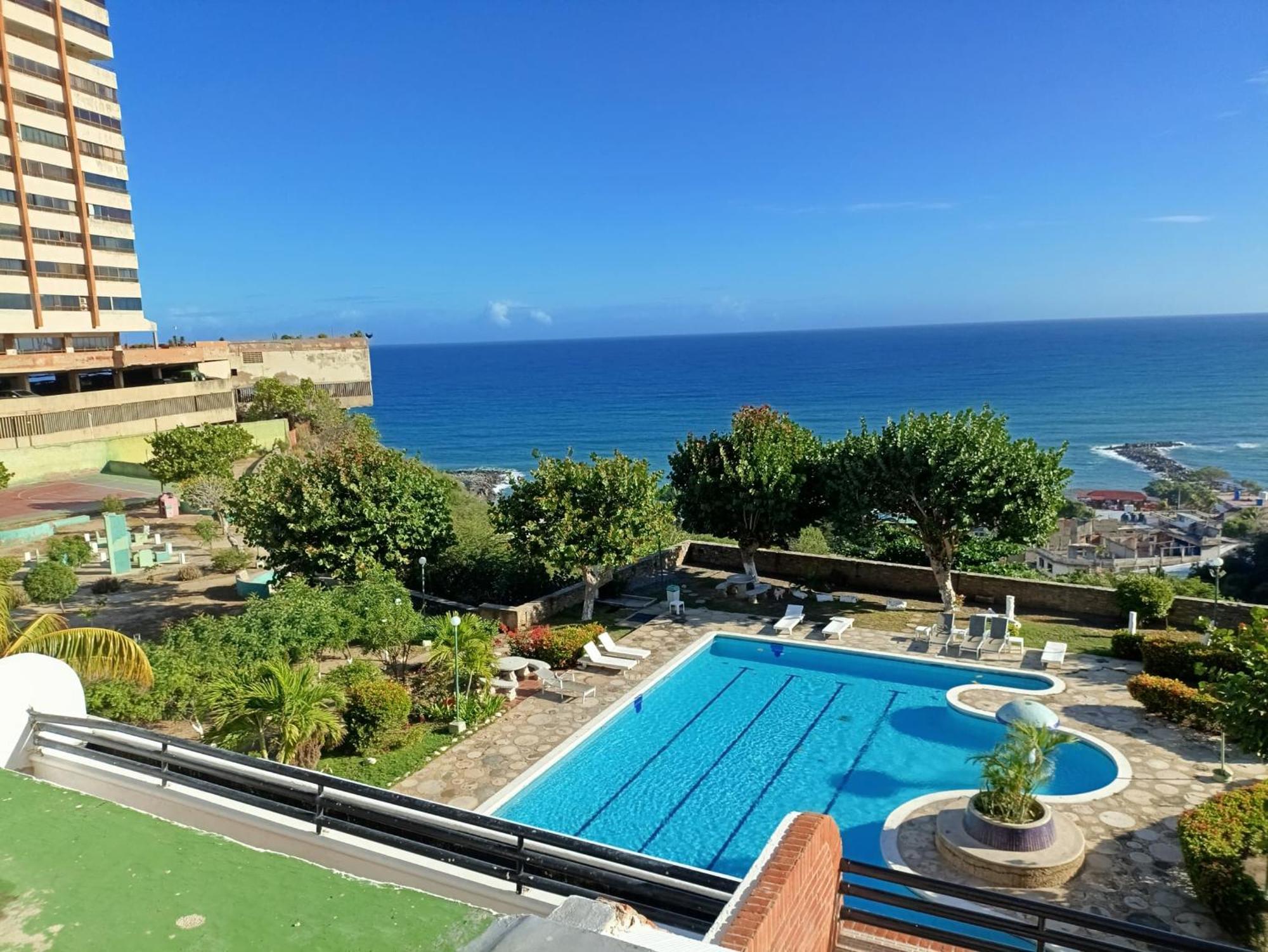 Resisencia Orca Apartment Maiquetia Exterior photo